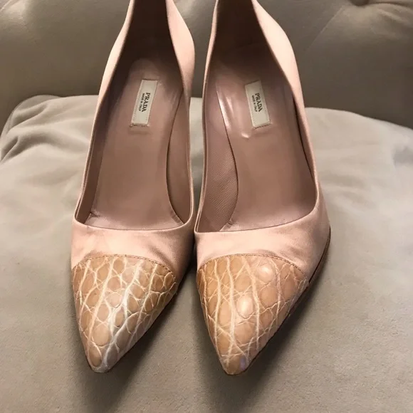 Prada shoes - Picture 3 of 5